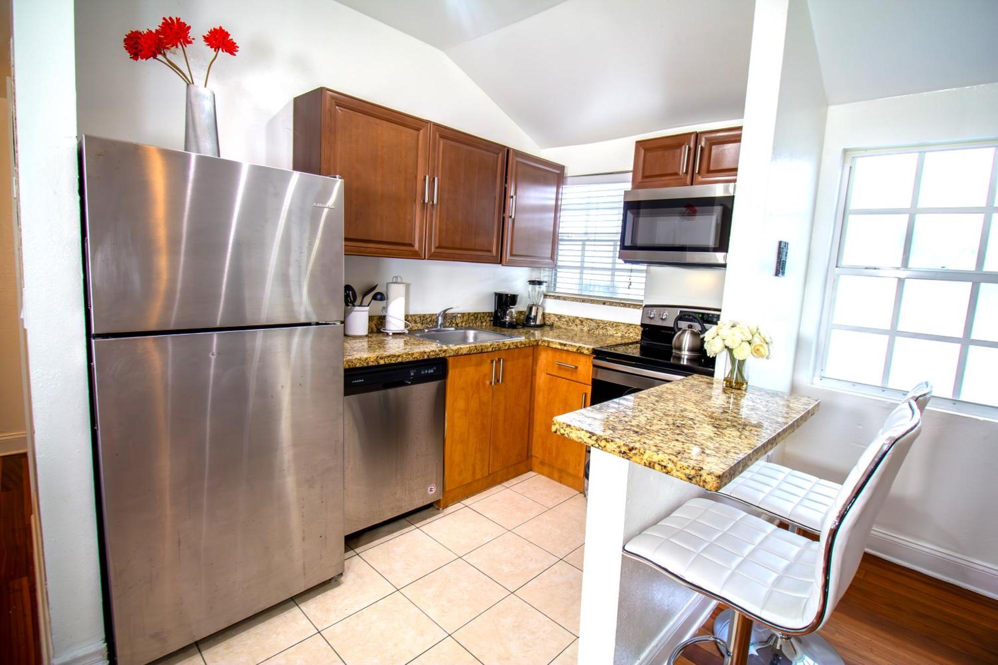 Hispaniola Apartments Part Of The Oasis Casita Collection Miami Beach Exterior foto